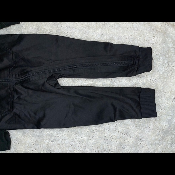 Puma Boys Onesie Size 18M - Picture 8 of 8